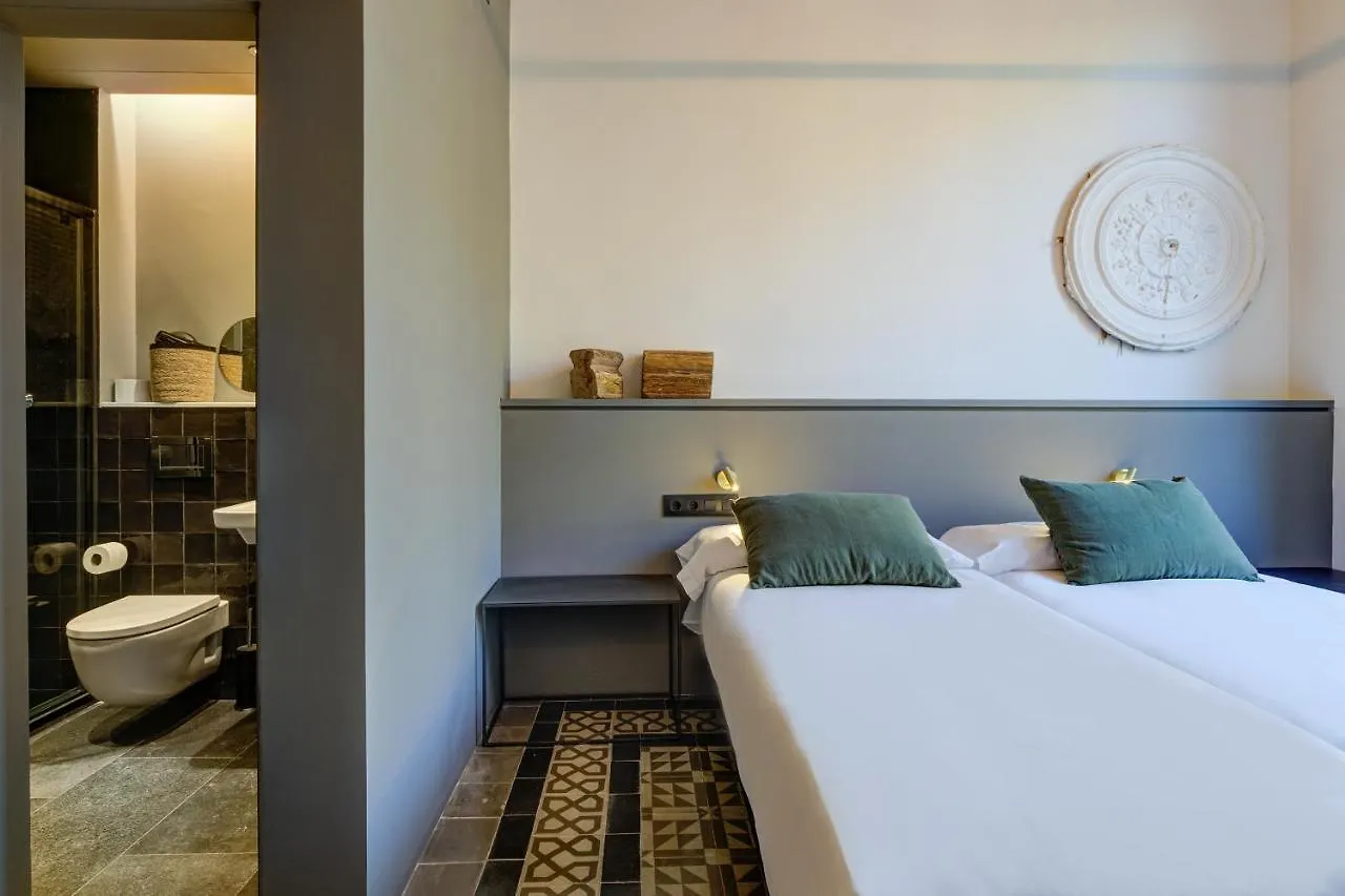 Factory Gardens Barcelona Bed & Breakfast